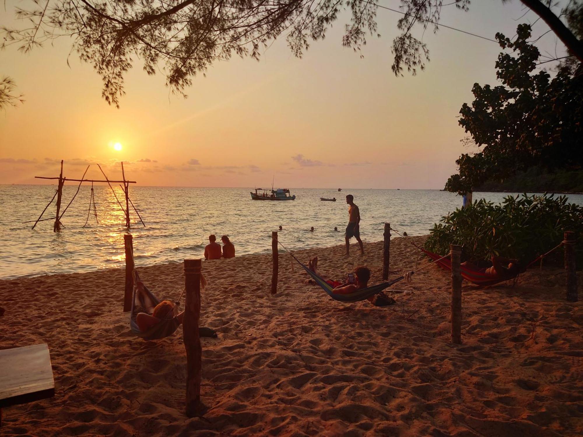 Paradise Sunset Beach Koh Rong Sanloem Buitenkant foto