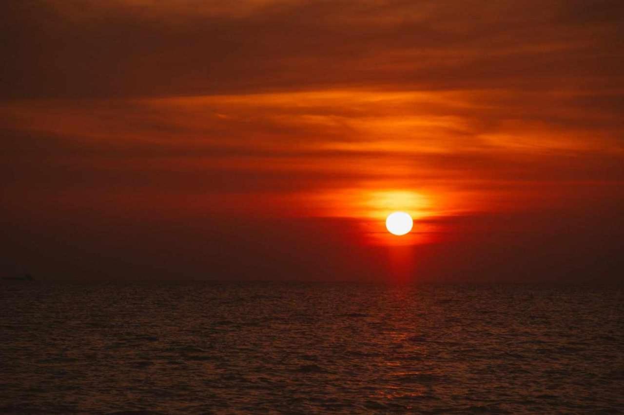 Paradise Sunset Beach Koh Rong Sanloem Buitenkant foto